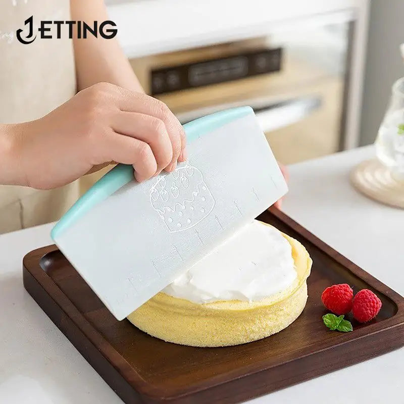 9 Inch Pastry Cutter Plastic Cake Spatulas Dough Scraper With Measuring Scale Butter Knife Bread Pizza Fondant DIY Baking Tools