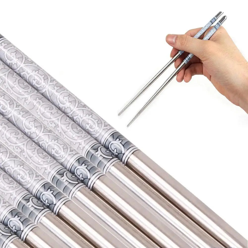 1Pair Chopsticks with Blue And White Print Steel Chopsticks Kitchen Tableware Chopsticks Steel Food Chop Stick